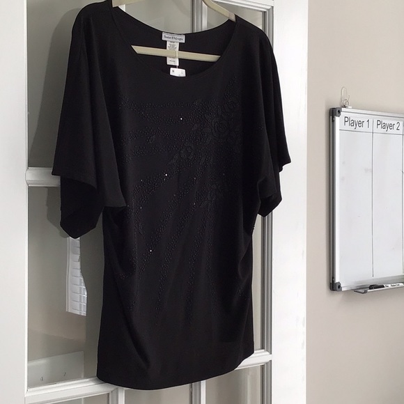 Bleeker & McDougal top with bling - Picture 1 of 3